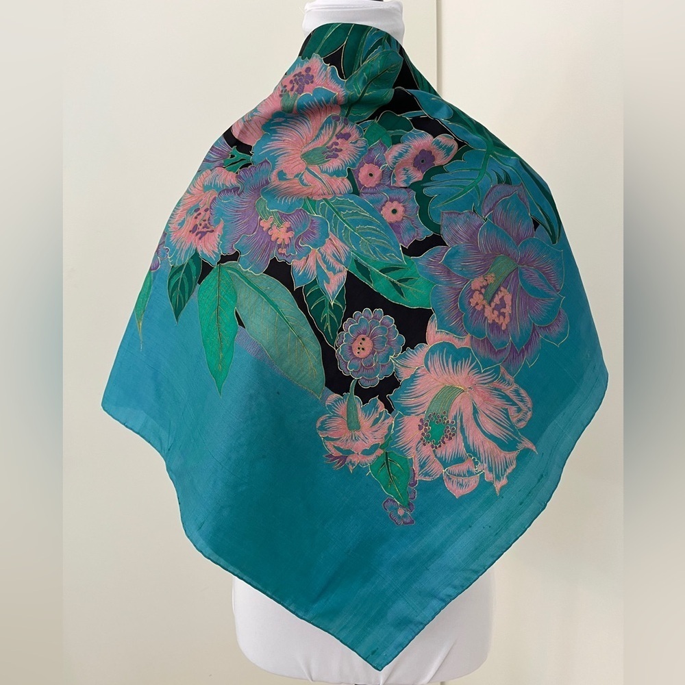 THAI SILK Square Scarf Sheer Floral Woven Texture Made Thailand Elegant Occasion